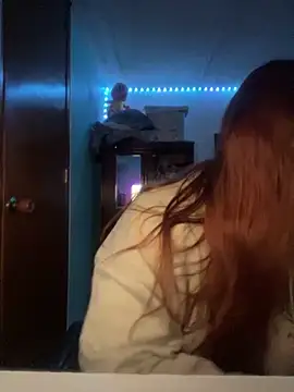 Vixroy7 online show from February 2026 11:53:02 PM