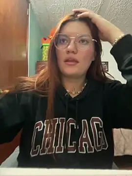 Vixroy7 online show from April 2026 12:27:01 AM