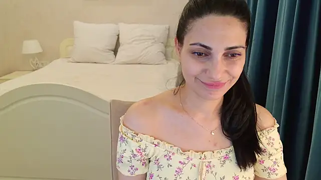 LovelyBeatrice online show from July 2026 06:43:02 PM