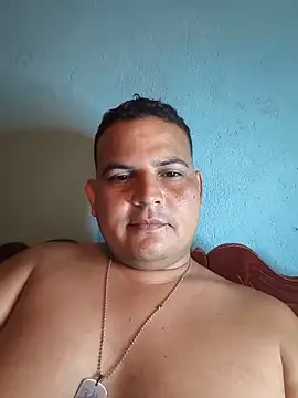 Snapshot of THONETE chatting on May 2026 01:47:02 AM THONETE online show from May 2026 01:47:02 AM