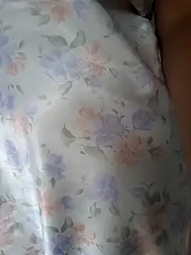 Snapshot of Barbieee1301 chatting on February 2026 08:04:01 AM Barbieee1301 online show from February 2026 08:04:01 AM