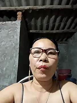 Snapshot of Nuna_689 chatting on April 2026 12:29:02 PM Nuna 689 online show from April 2026 12:29:02 PM