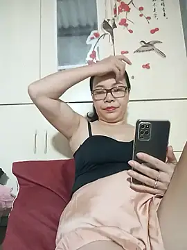 Snapshot of Nuna_689 chatting on July 2026 02:48:02 PM Nuna 689 online show from July 2026 02:48:02 PM