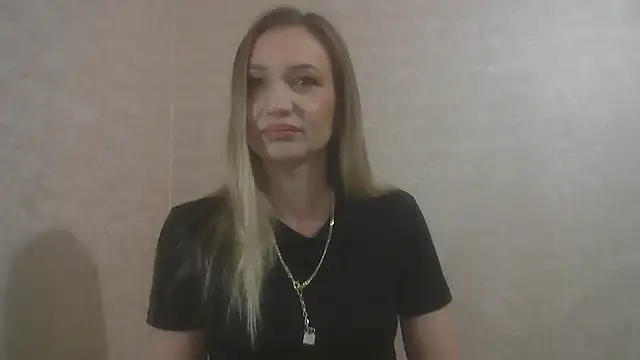 AureliaStar450 online show from February 2026 09:44:02 PM