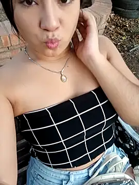 Ailen-cute online show from February 2026 09:51:01 PM