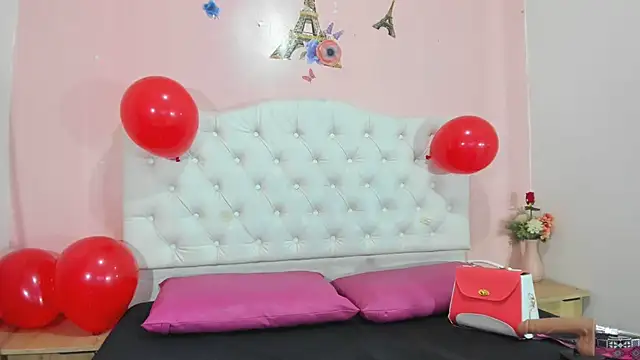 elianacollins23 online show from February 2026 03:58:01 AM