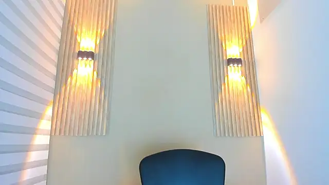 lian cameron online show from February 2026 03:38:02 AM