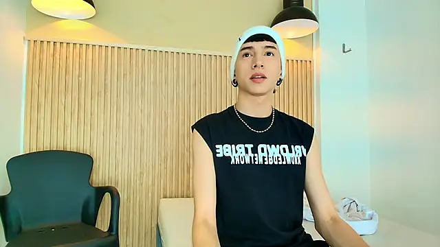 lian cameron online show from March 2026 03:56:01 AM