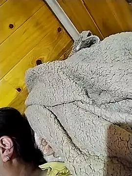 kussecka online show from March 2026 01:06:02 PM