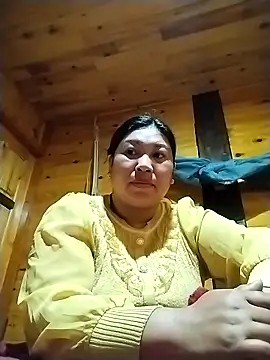 kussecka online show from April 2026 11:46:02 PM