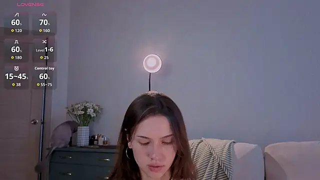 Snapshot of Kendaliby_ chatting on May 2026 01:47:02 AM Kendaliby online show from May 2026 01:47:02 AM