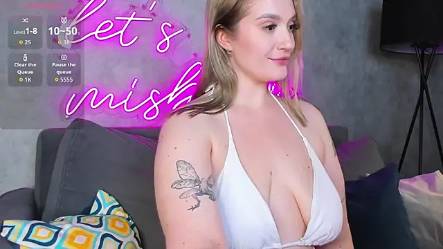 Viickie Nelsson online show from April 2026 01:41:02 PM