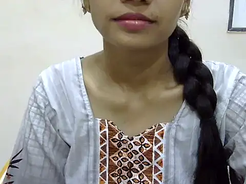 Kulsum S online show from May 2026 11:06:01 AM