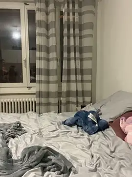 Melissa-suisse online show from February 2026 07:28:01 PM