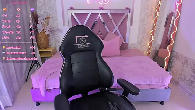 JENNA TAY1 online show from April 2026 01:42:02 AM