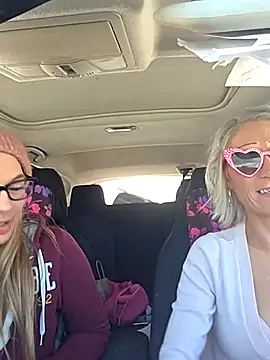 BeautifulFire23 online show from February 2026 05:06:02 PM