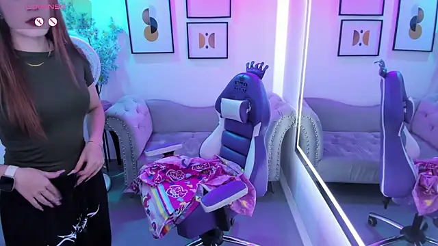 Victoria  doll online show from March 2026 12:31:01 PM