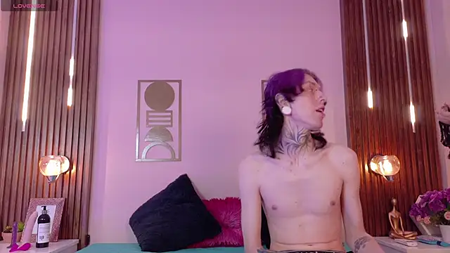 Hanna-Winchester online show from April 2026 08:55:02 PM