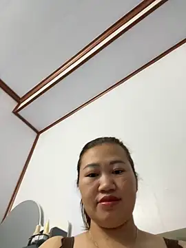 Puka2001 online show from March 2026 10:04:01 PM