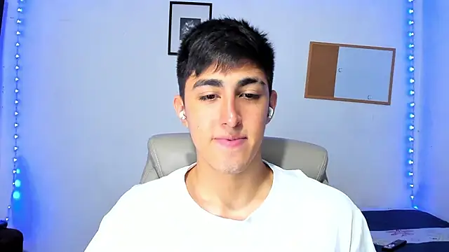 babyted272 online show from April 2026 09:39:33 PM