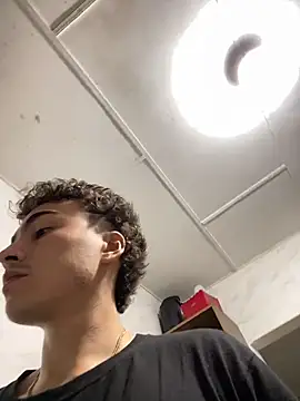 vanilla Kush online show from February 2026 09:35:02 AM