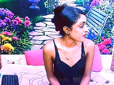 IndianPretty14u2Luv online show from April 2026 09:45:02 AM