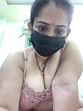 Snapshot of diyam4002 chatting on March 2026 01:59:02 PM diyam4002 online show from March 2026 01:59:02 PM