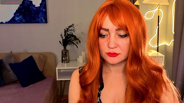 Oliiviaa  online show from March 2026 08:11:01 AM