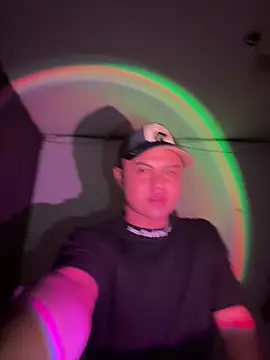 andresmahecha777 online show from February 2026 05:28:02 AM