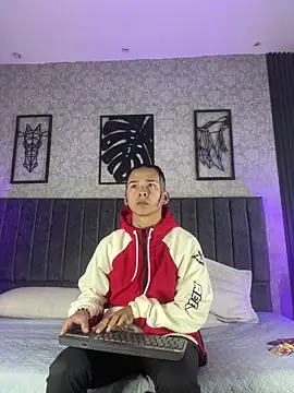 bliinkii and luka  online show from February 2026 01:08:02 PM