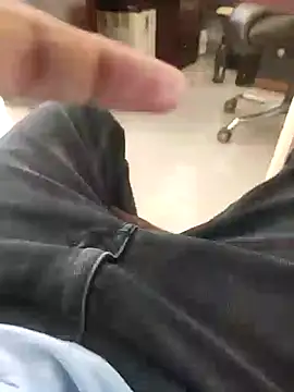 jesse pinkman99 online show from February 2026 08:05:02 AM