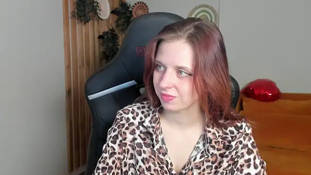 FreyaVey online show from February 2026 05:27:02 AM