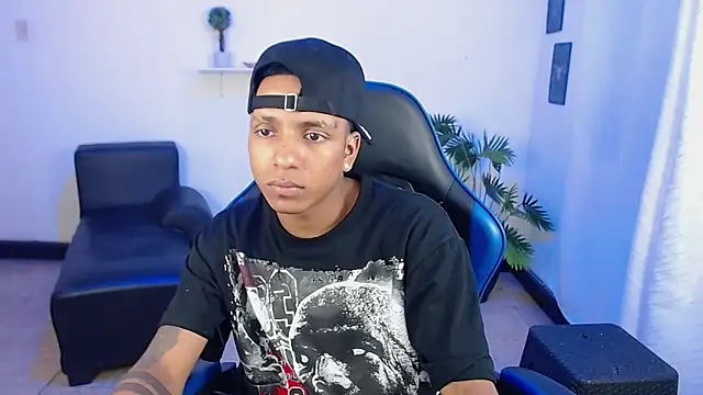 ostinn18 online show from March 2026 02:13:01 PM