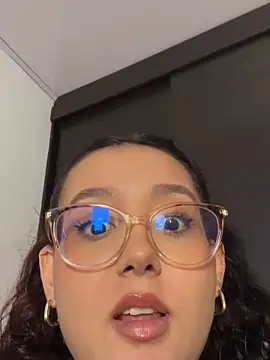 kittysophie  online show from February 2026 11:03:02 PM