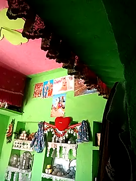 Snapshot of Riyakumari_hot66 chatting on April 2026 06:05:01 AM Riyakumari hot66 online show from April 2026 06:05:01 AM