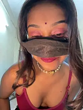 Snapshot of Roohbabe chatting on June 2026 05:52:01 PM Roohbabe online show from June 2026 05:52:01 PM