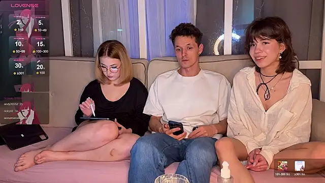 Three Some Dream online show from February 2026 08:25:01 PM