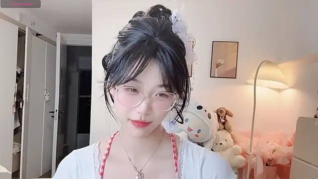 Luminous4173 online show from June 2026 01:03:01 PM