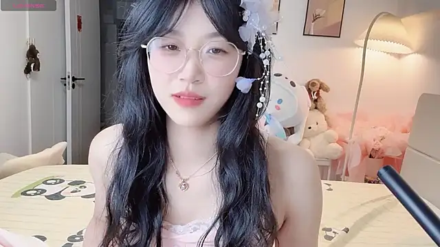 Luminous4173 online show from June 2026 01:08:02 PM