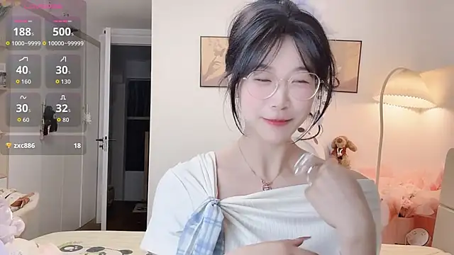 Luminous4173 online show from June 2026 01:15:02 PM