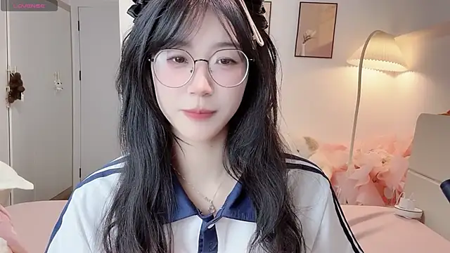 Luminous4173 online show from July 2026 01:02:01 PM