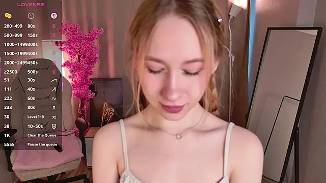 lil monikaa online show from February 2026 02:10:01 PM