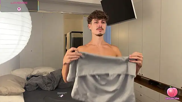 vitoraugustoxxx online show from February 2026 09:13:01 PM