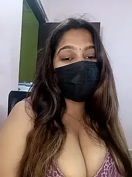 Aliya Hott online show from April 2026 05:22:01 AM