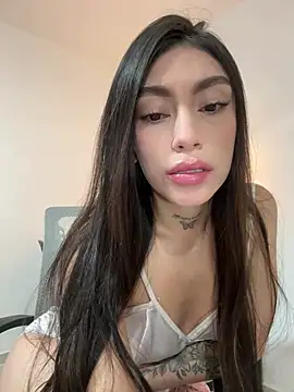 Bonny Eva online show from July 2026 02:42:01 AM