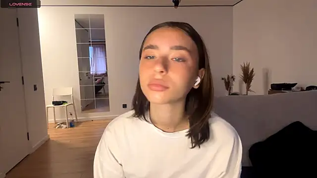 DeltaNorwoode online show from March 2026 06:03:01 AM