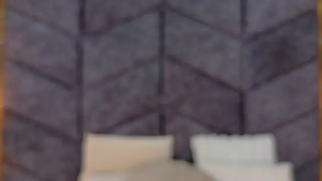 AnnieRouse   online show from March 2026 11:57:01 AM