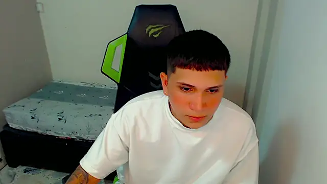 Black diamondd  online show from April 2026 04:43:02 PM