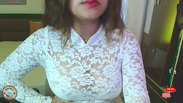 Snapshot of Yara-143 chatting on April 2026 08:17:02 AM Yara-143 online show from April 2026 08:17:02 AM