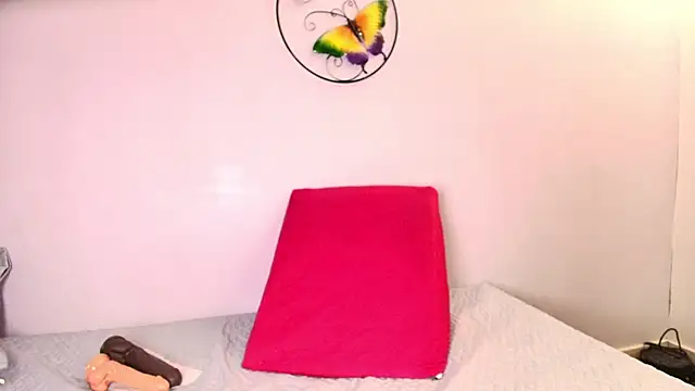 melany roberts  online show from February 2026 03:14:02 AM